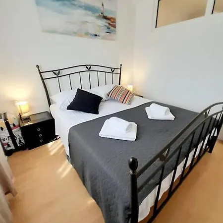 Bucko Pazdigrad Apartment